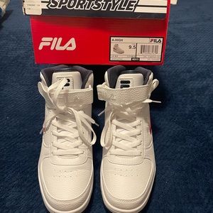 Men’s A-HIGH Fila shoes. Size 9.5. White/navy/red